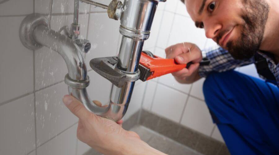 Professional same day plumber services in Grapeland, TX